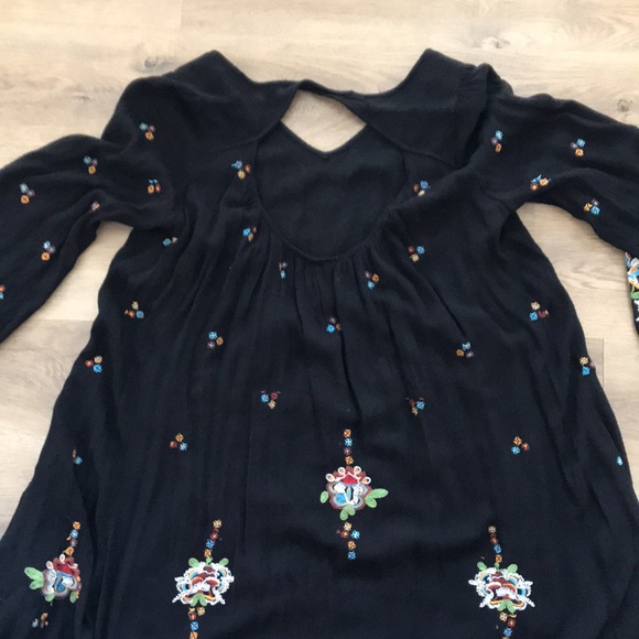 FREE PEOPLE lined embroidery dress - Picture 4 of 5
